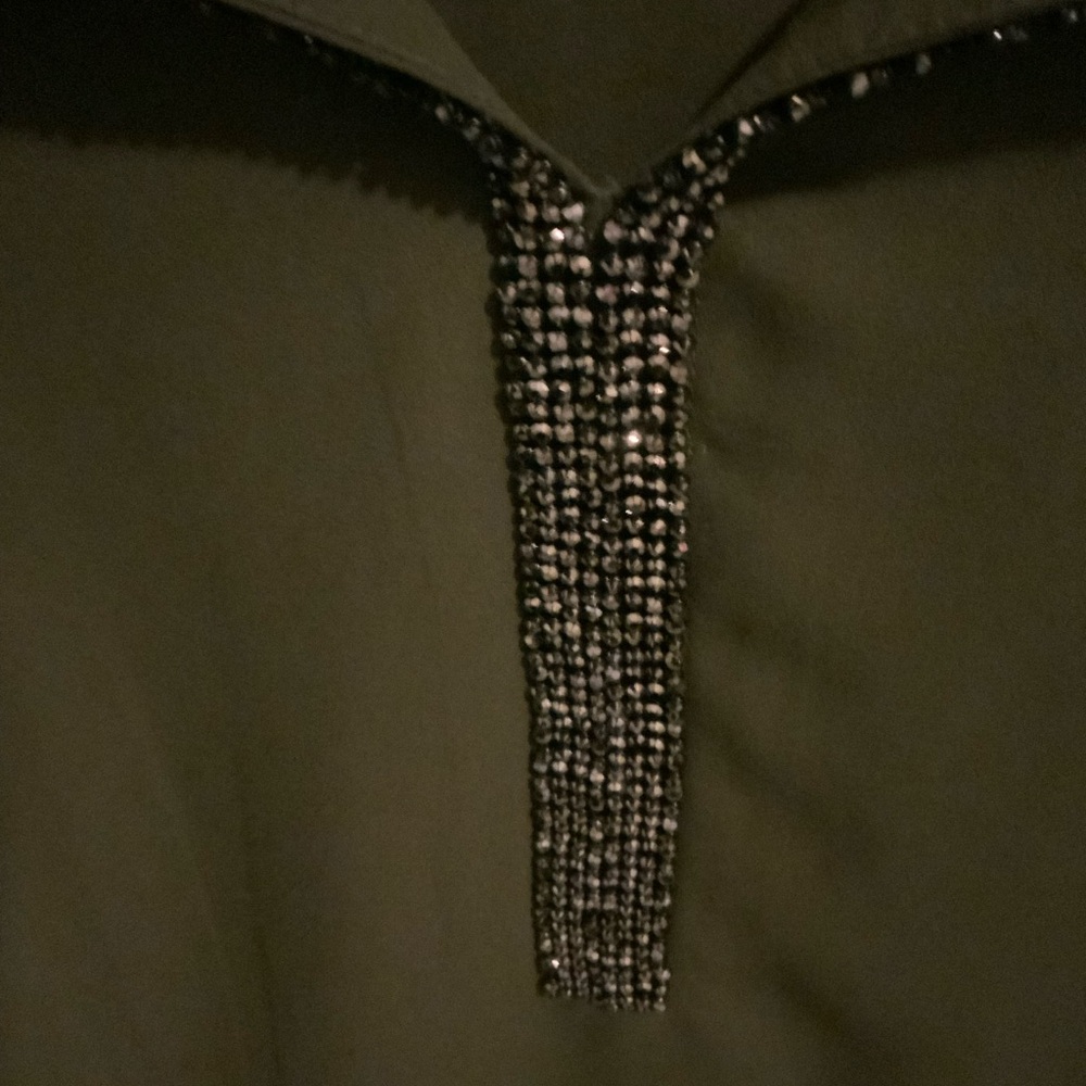 Juicy Couture ~ curved hem ~ Olive green blouse with bling v-neck ( worn once ) - Picture 6 of 14